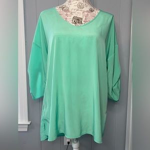 3/4 Sleeve Lightweight Tunic - Large
